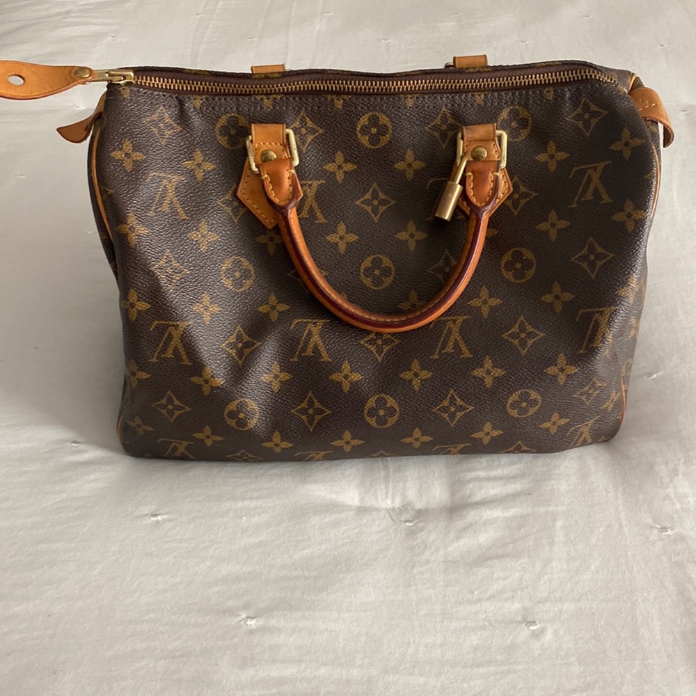 Louis Vuitton Speedy 30